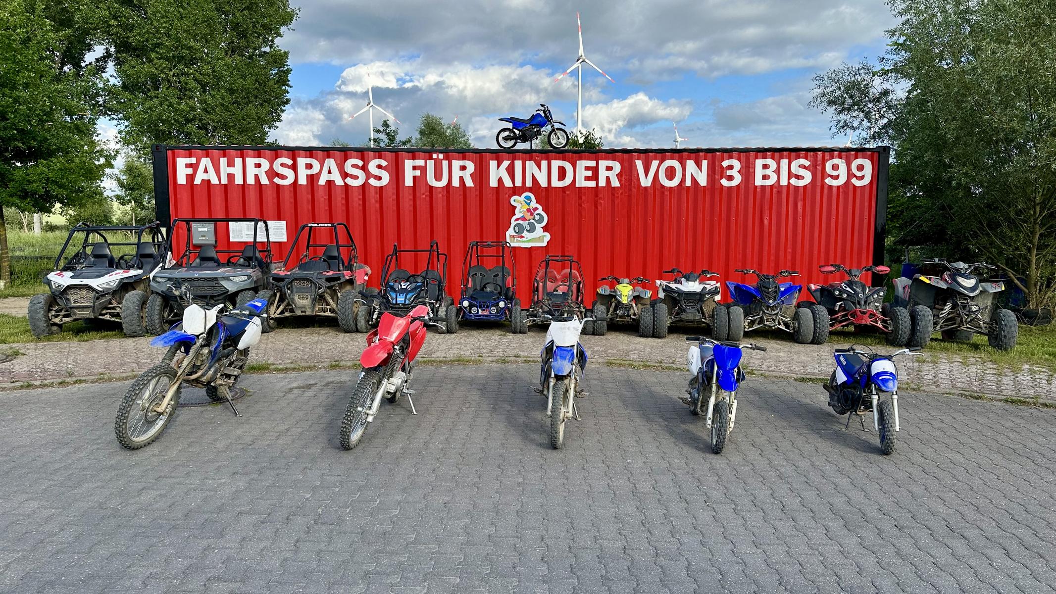 Fahrspass mit Motorrädern, Quads und Buggys